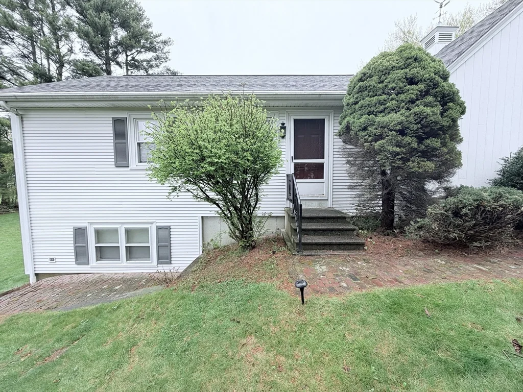 55 Warren St, Taunton