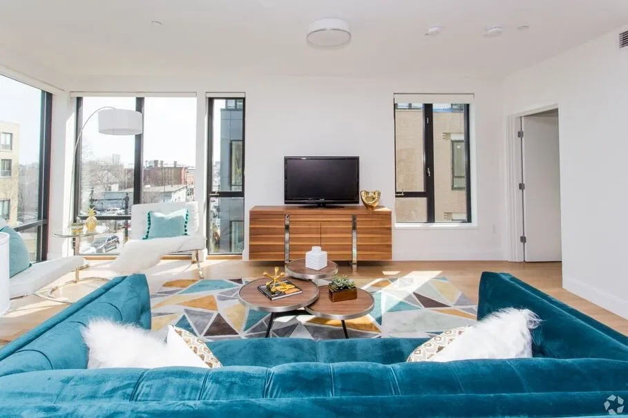 1480 Tremont St, Mission Hill