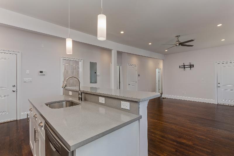 4 bed, 2 bath apartment for rent at 9 Oswald St Unit n/a, Mission Hill — photo 4 of 16