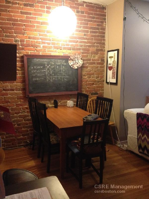 28 Symphony Rd, Fenway