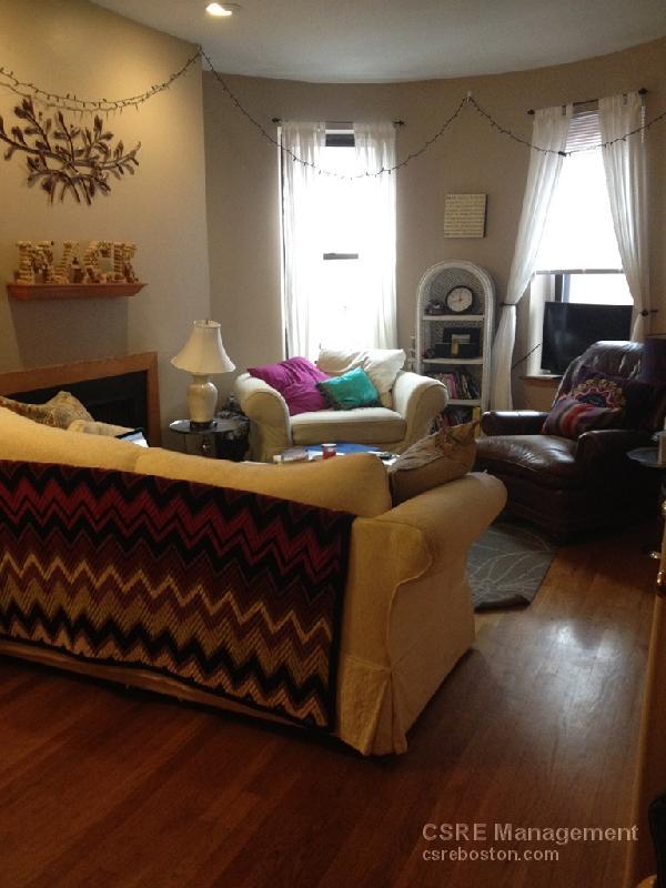 28 Symphony Rd, Fenway