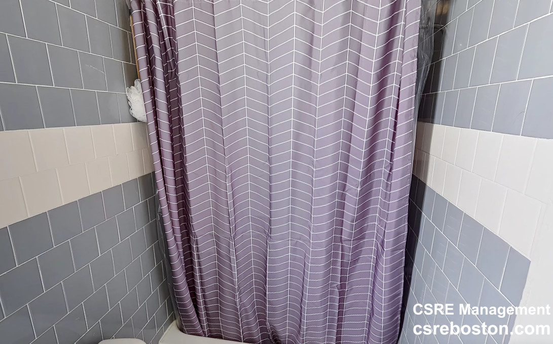 12 Saunders St, Oak Square