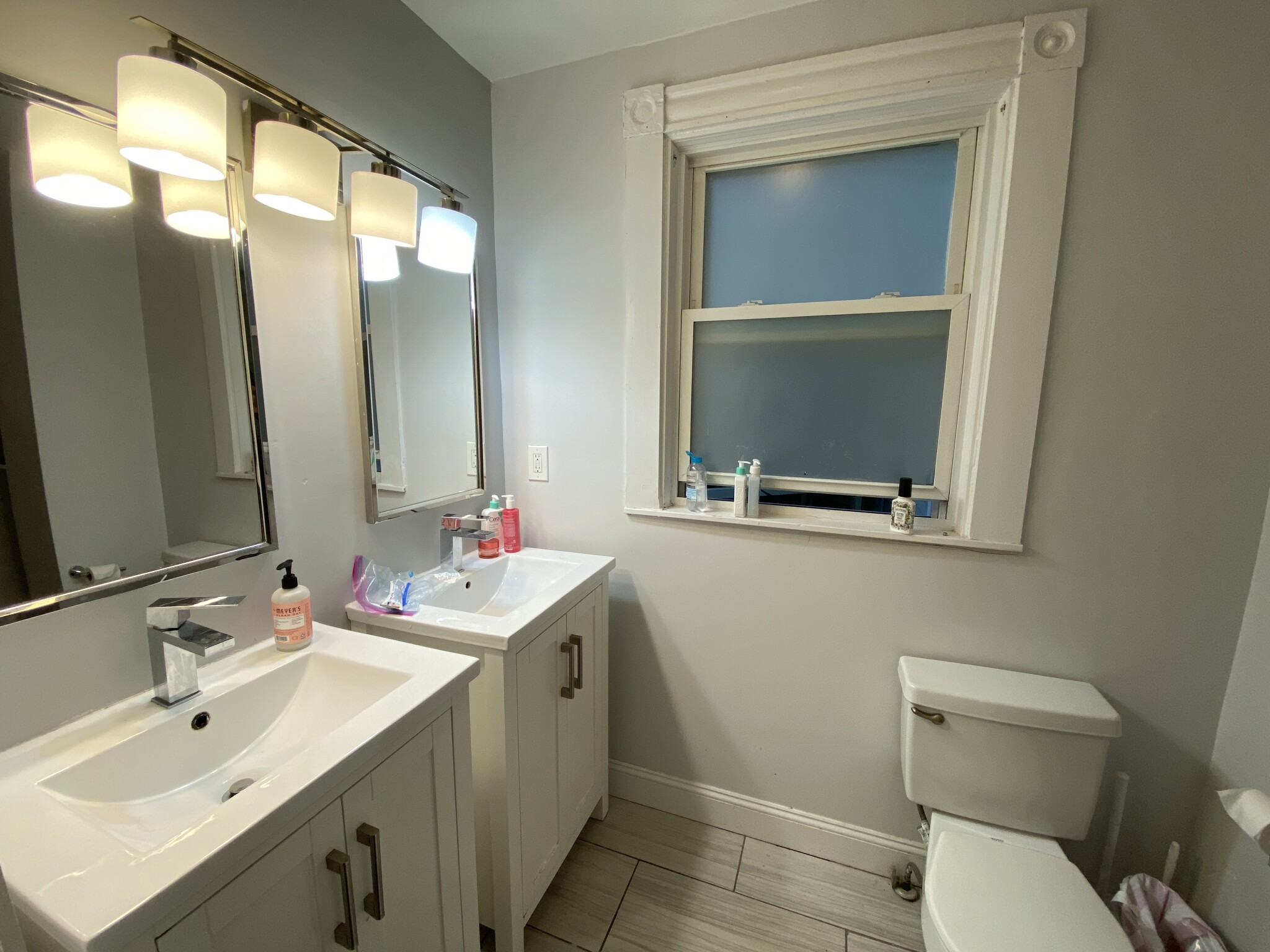 80 Hillside St, Mission Hill