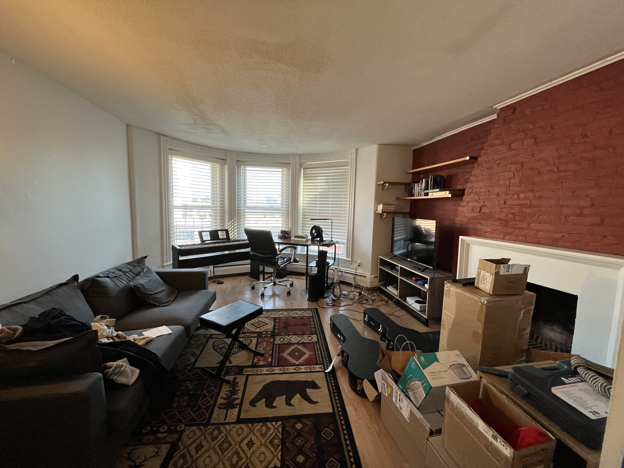 1 bed, 1 bath apartment for rent at 25 Saint Stephen St Unit 9, Fenway — photo 1 of 3