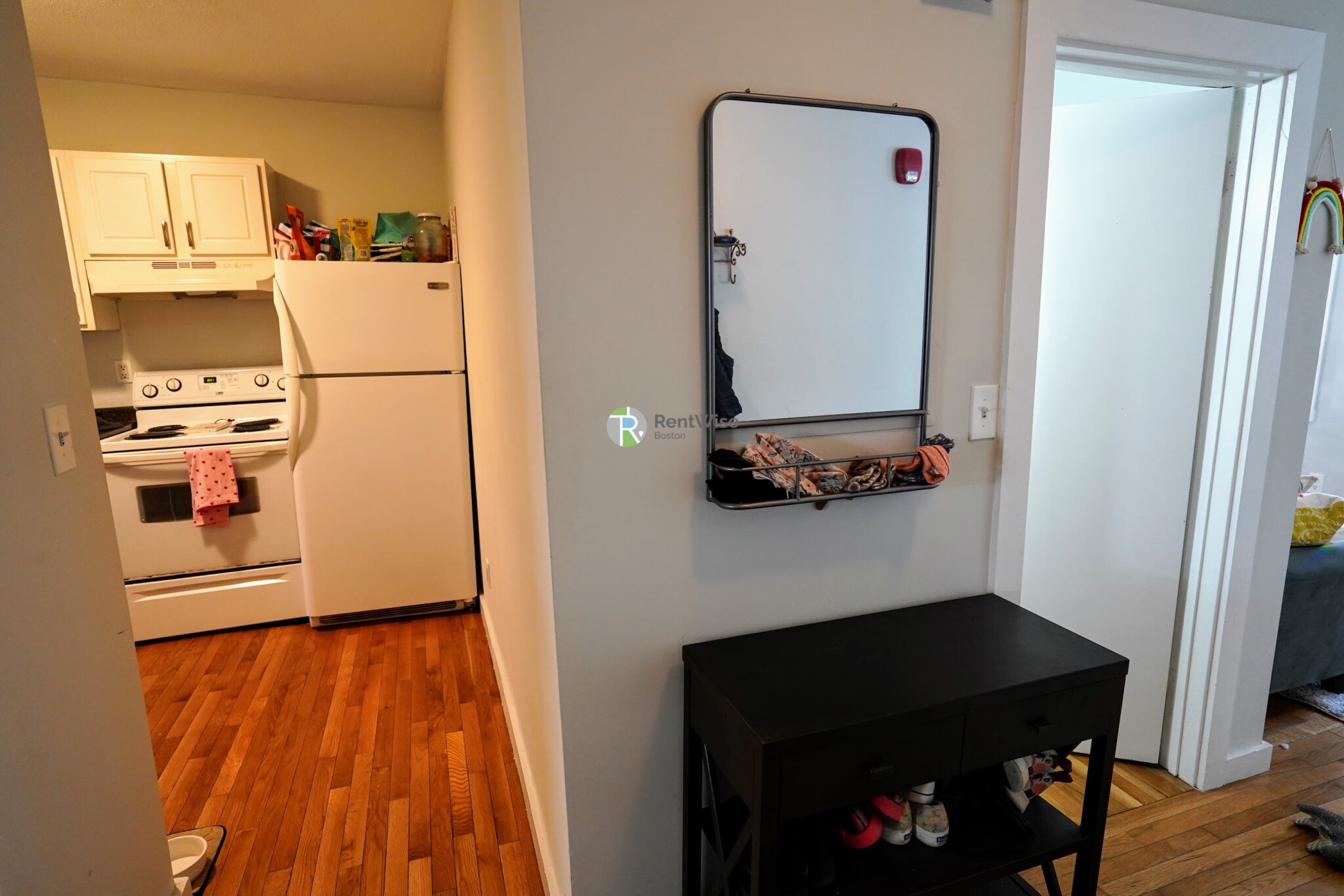 3 Schrepel Pl, South Boston