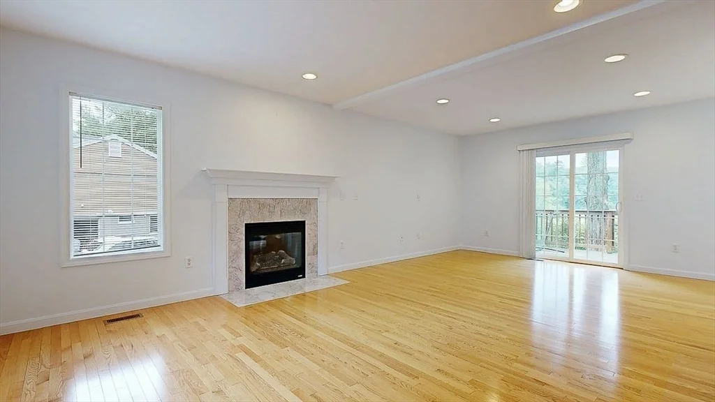 142 Olean St, Tatnuck