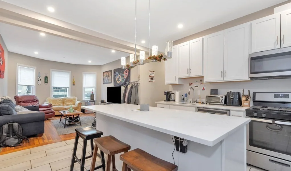 228 Calumet St, Mission Hill