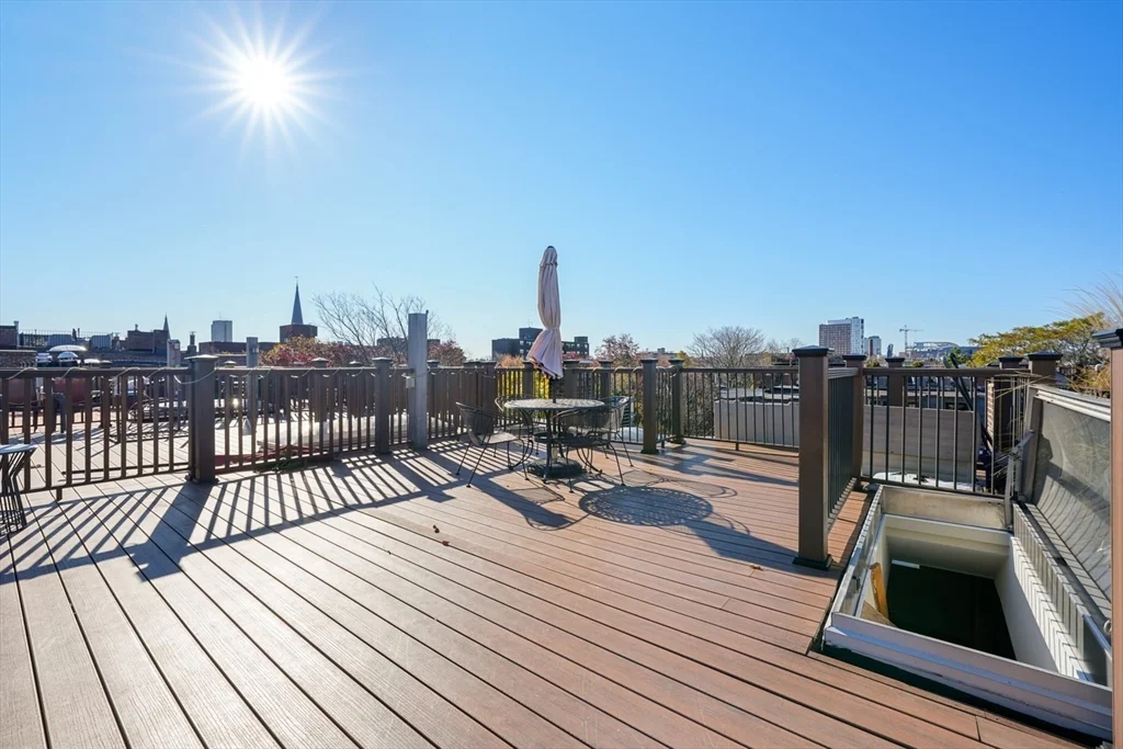 31 Concord Sq, South End