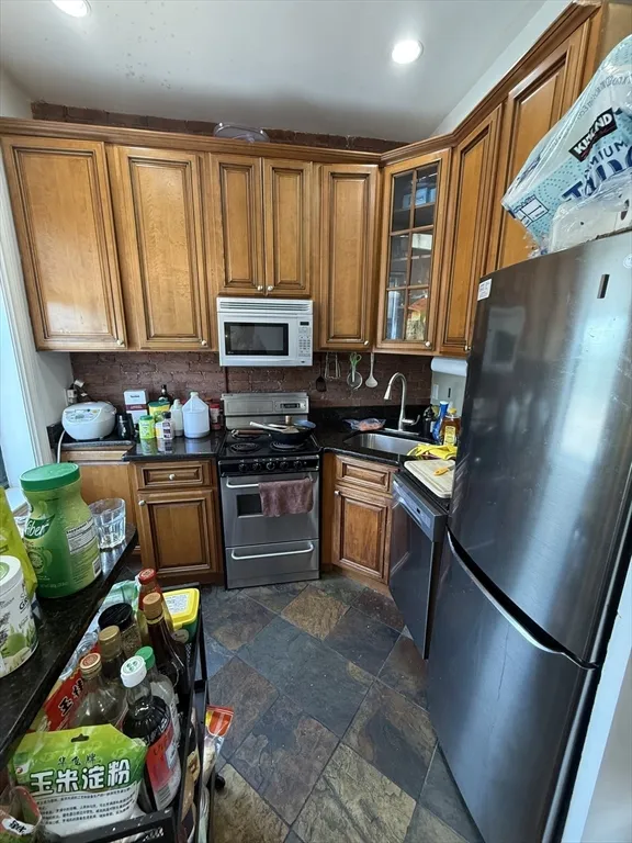 189 Cambridge St, Allston