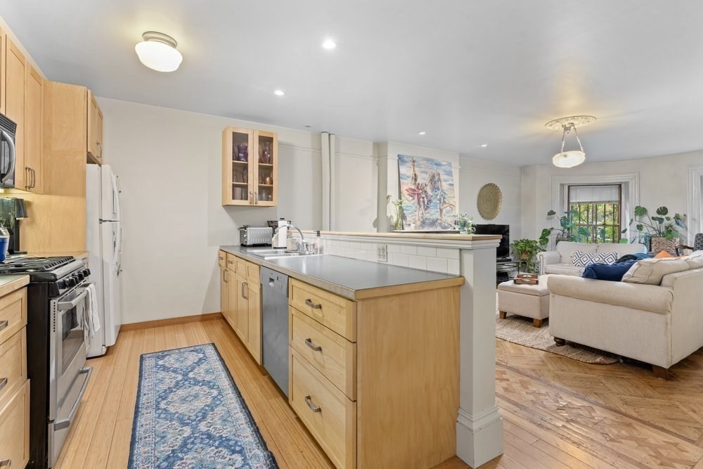 20 Worcester Sq, South End