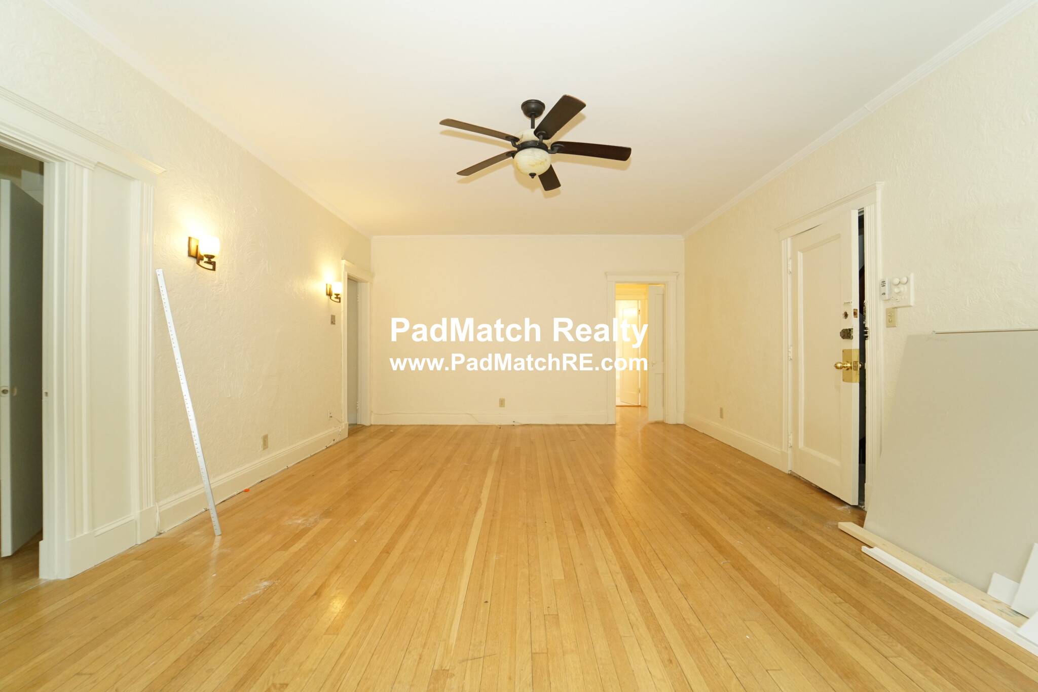 14 Alton Pl, Coolidge Corner