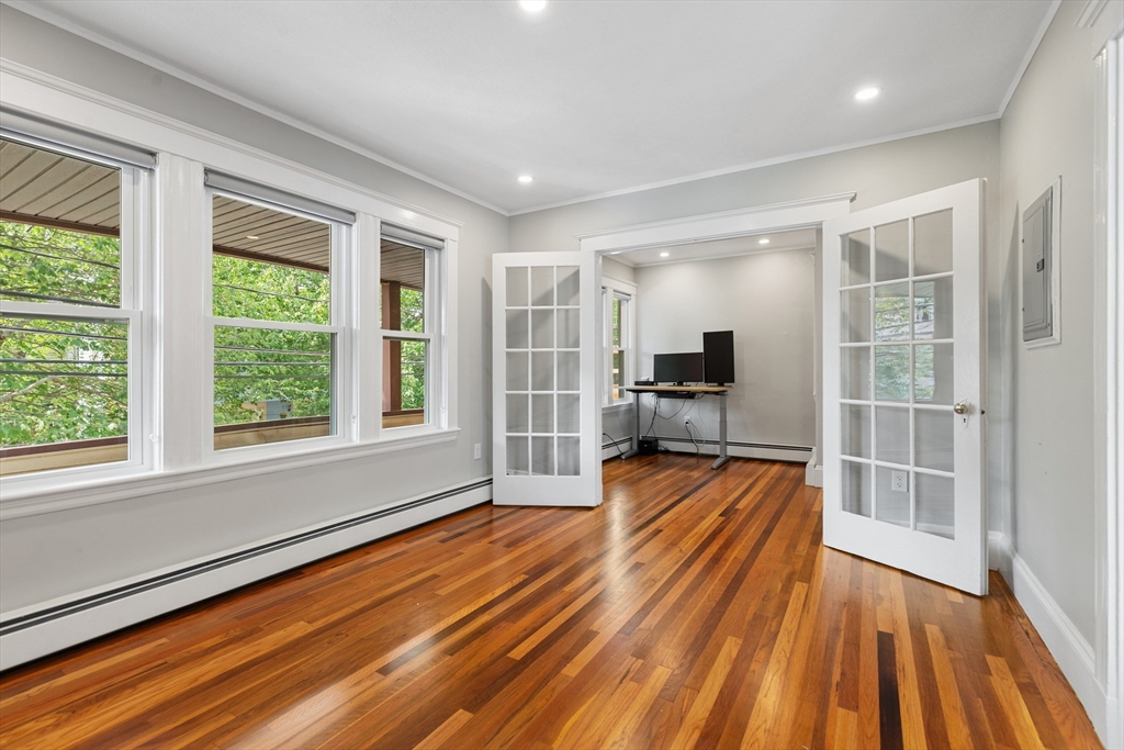 14 Corinthian Rd, Tufts