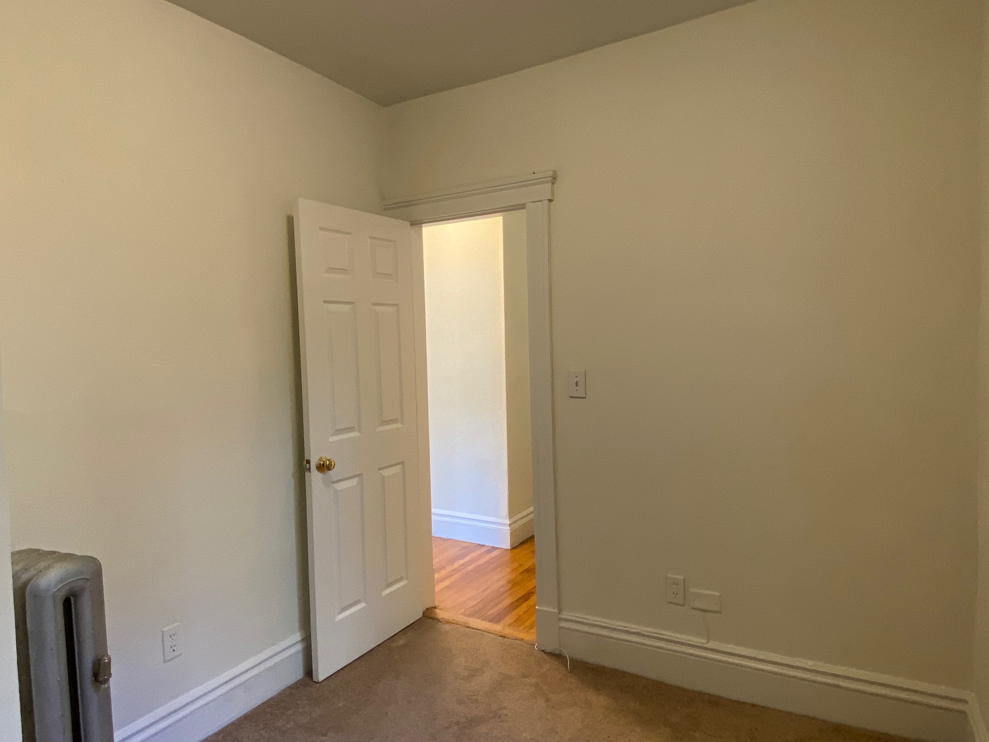 2 bed, 1 bath apartment for rent at 6 Camelot Ct Unit 12A, Brighton — photo 9 of 17