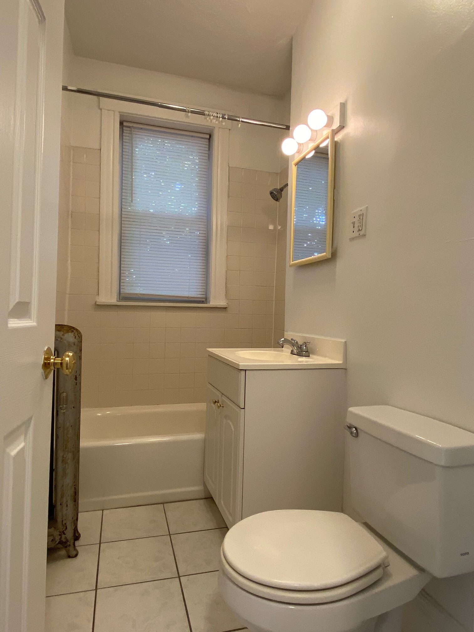 2 bed, 1 bath apartment for rent at 6 Camelot Ct Unit 12A, Brighton — photo 17 of 17