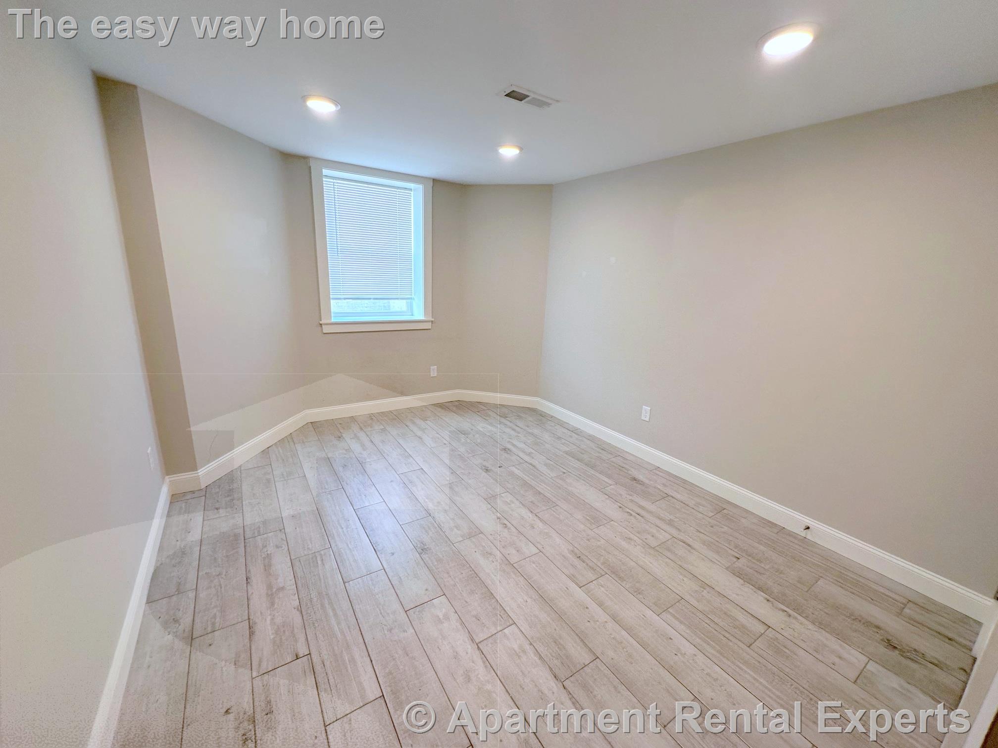 58 Bromfield Rd, Tufts