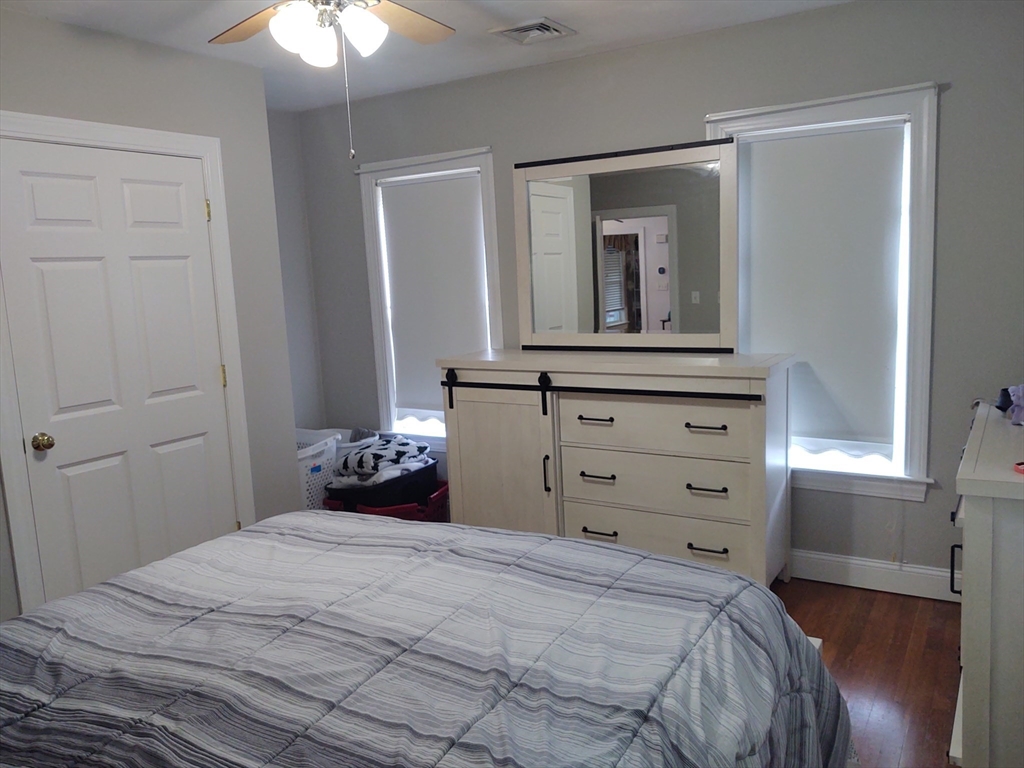 20 Fay Ct, Marlborough