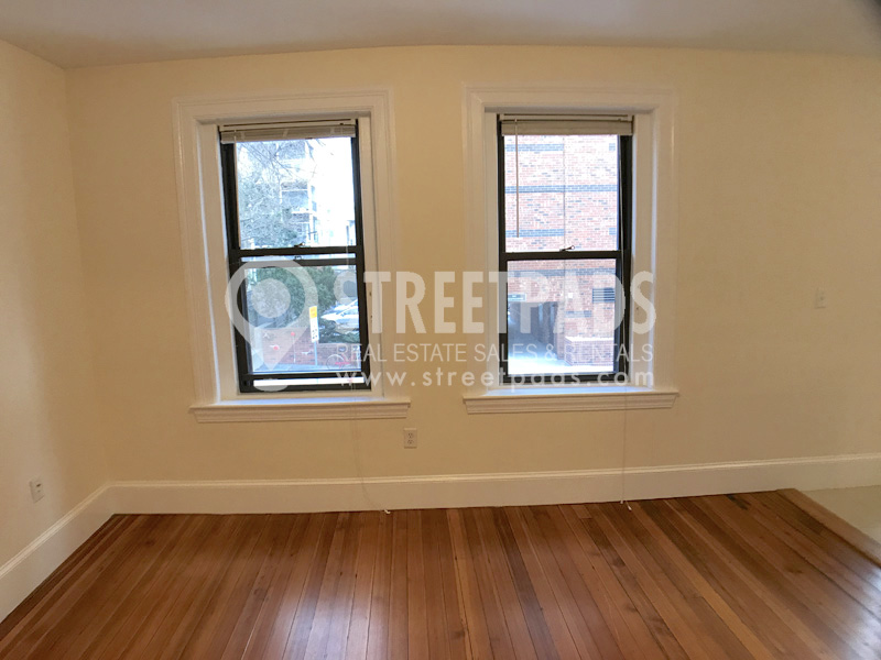 881 Massachusetts Ave, Central Square