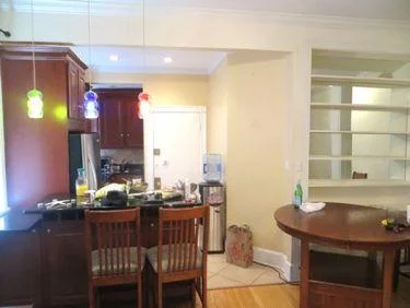 382 Commonwealth Ave, Back Bay