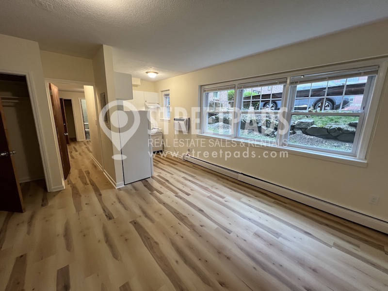 2018 Commonwealth Ave, Brighton