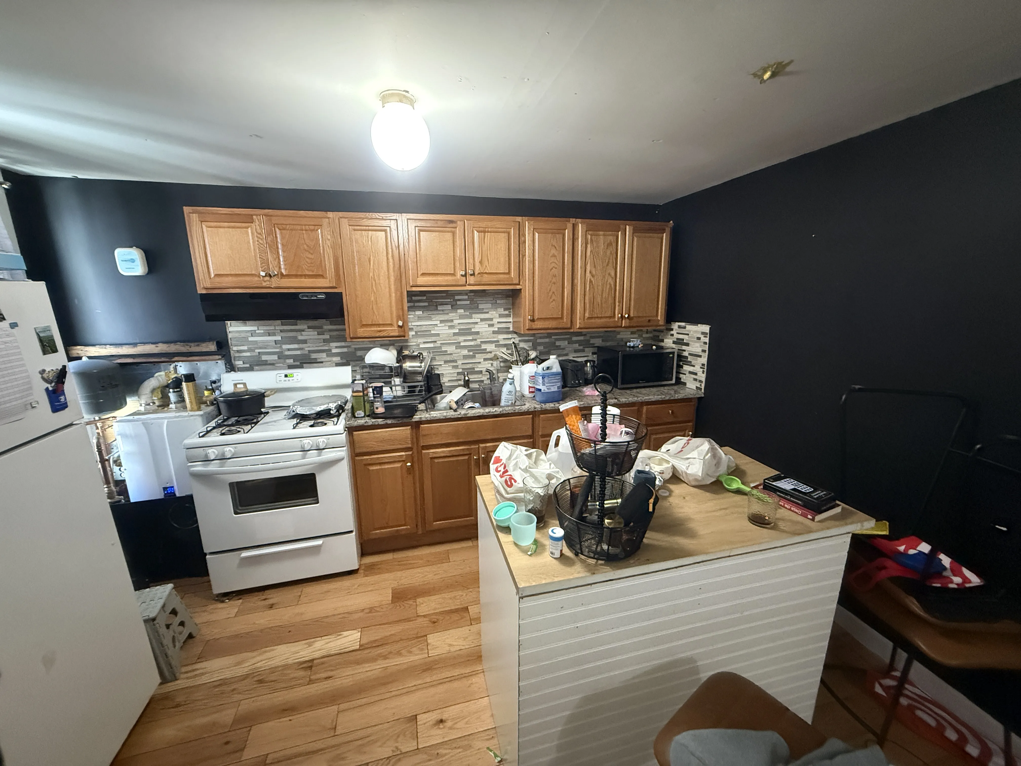 509 Medford St, Magoun Square