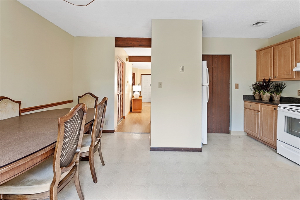 38 Rocky Nook, Malden