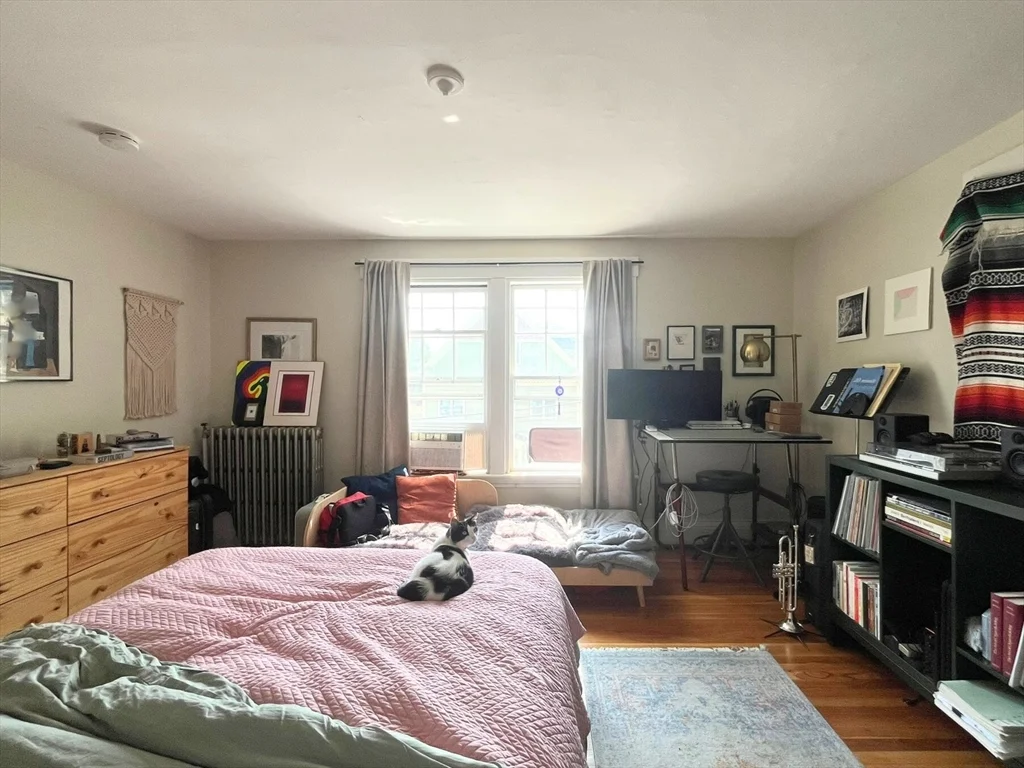 269 Lamartine St, Jamaica Plain