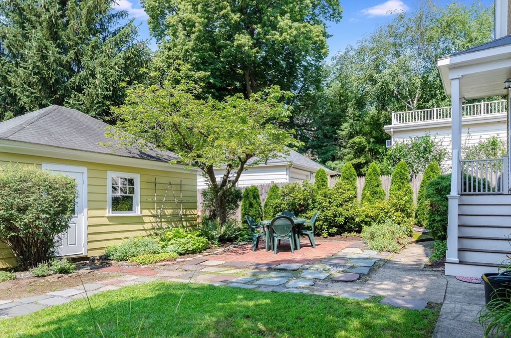 29 Devereaux, Arlington