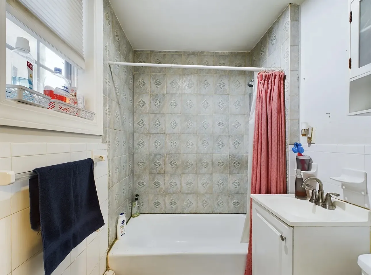 289 Tremont St, Ward Two