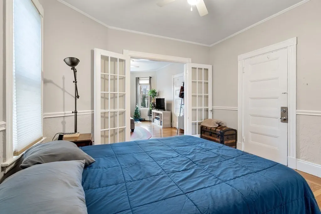 264 Maverick St, East Boston