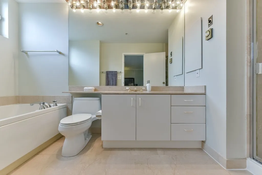 4 Canal Park, East Cambridge