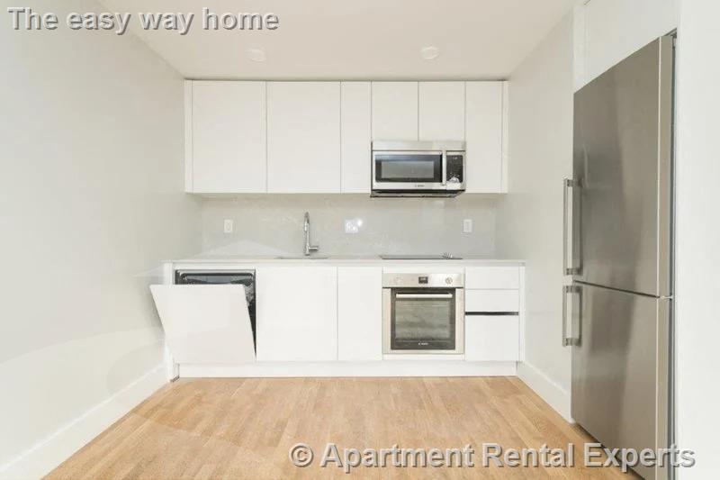 334 Harvard St, Harvard Square