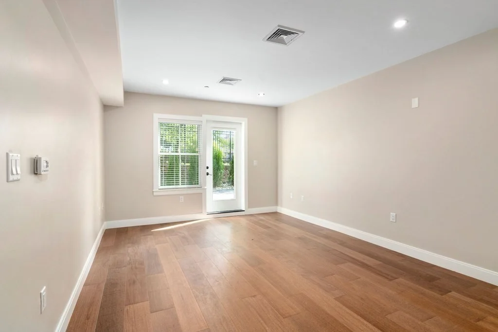 425 Lagrange St, West Roxbury