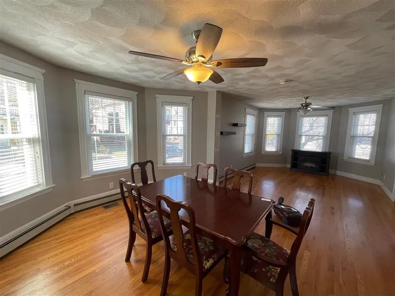 112 Boston Ave, Powder House Square