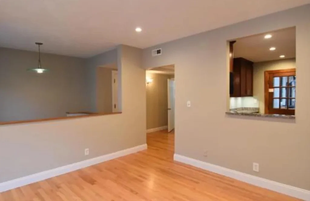 84 Gordon St, Allston