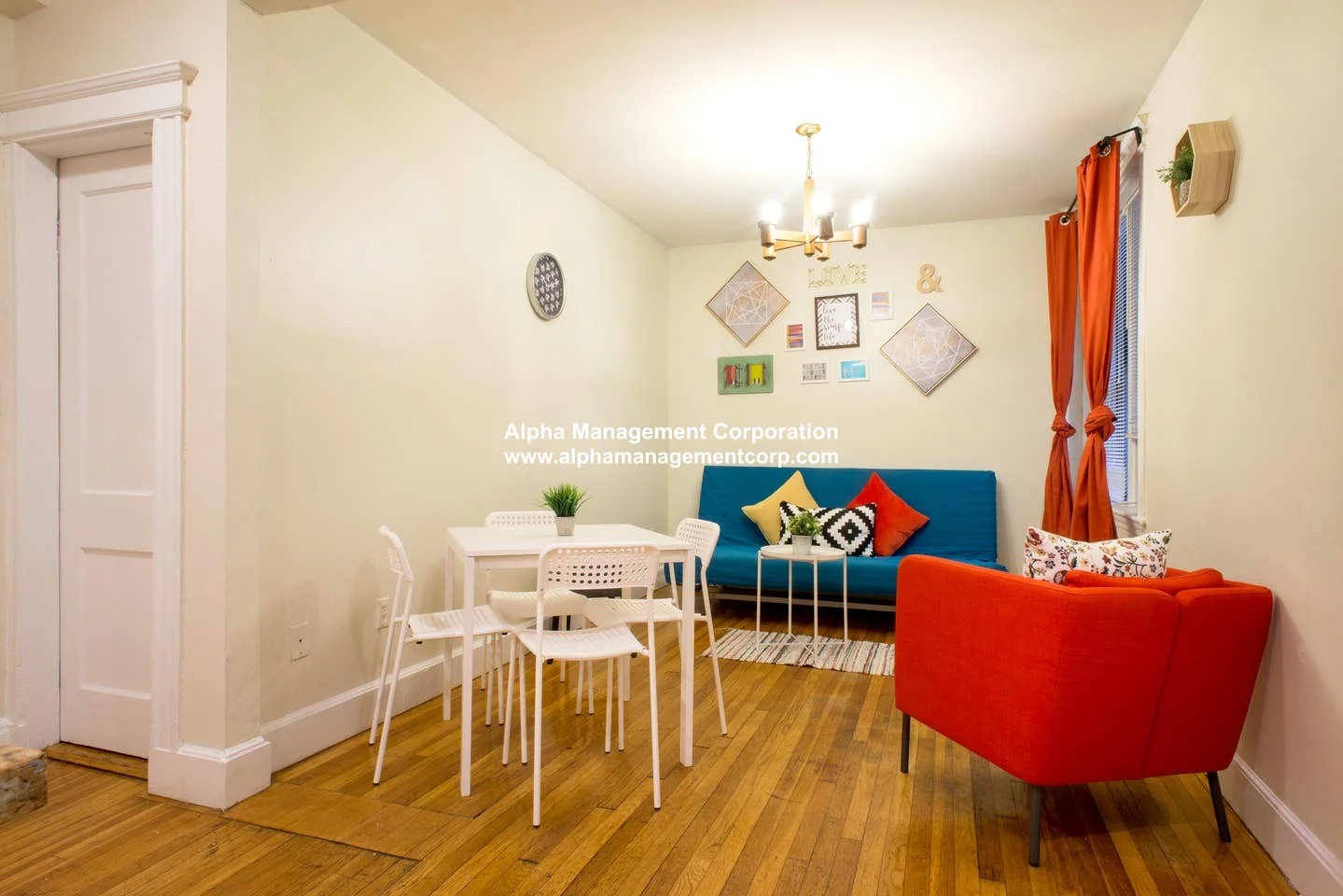 58 Queensberry St, Fenway