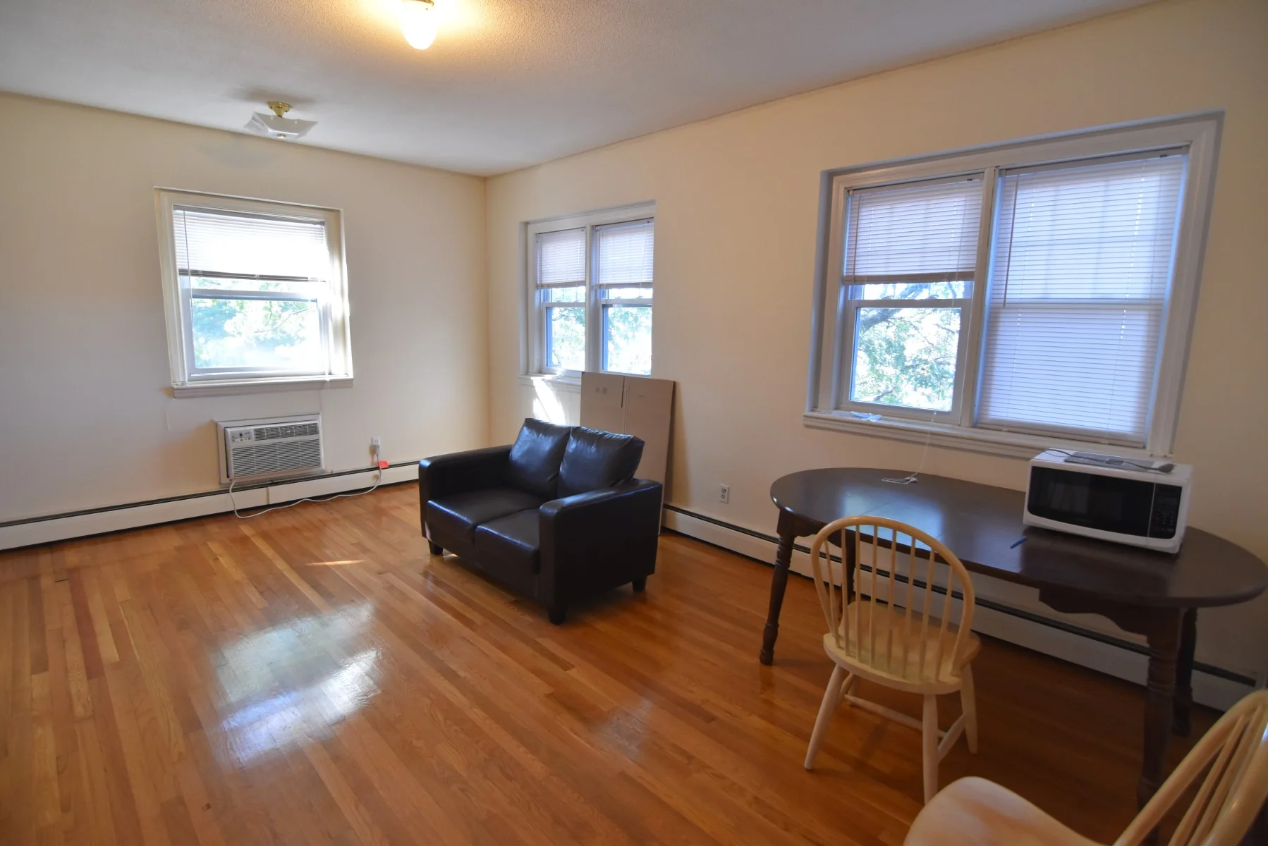 2018 Commonwealth Ave, Brighton