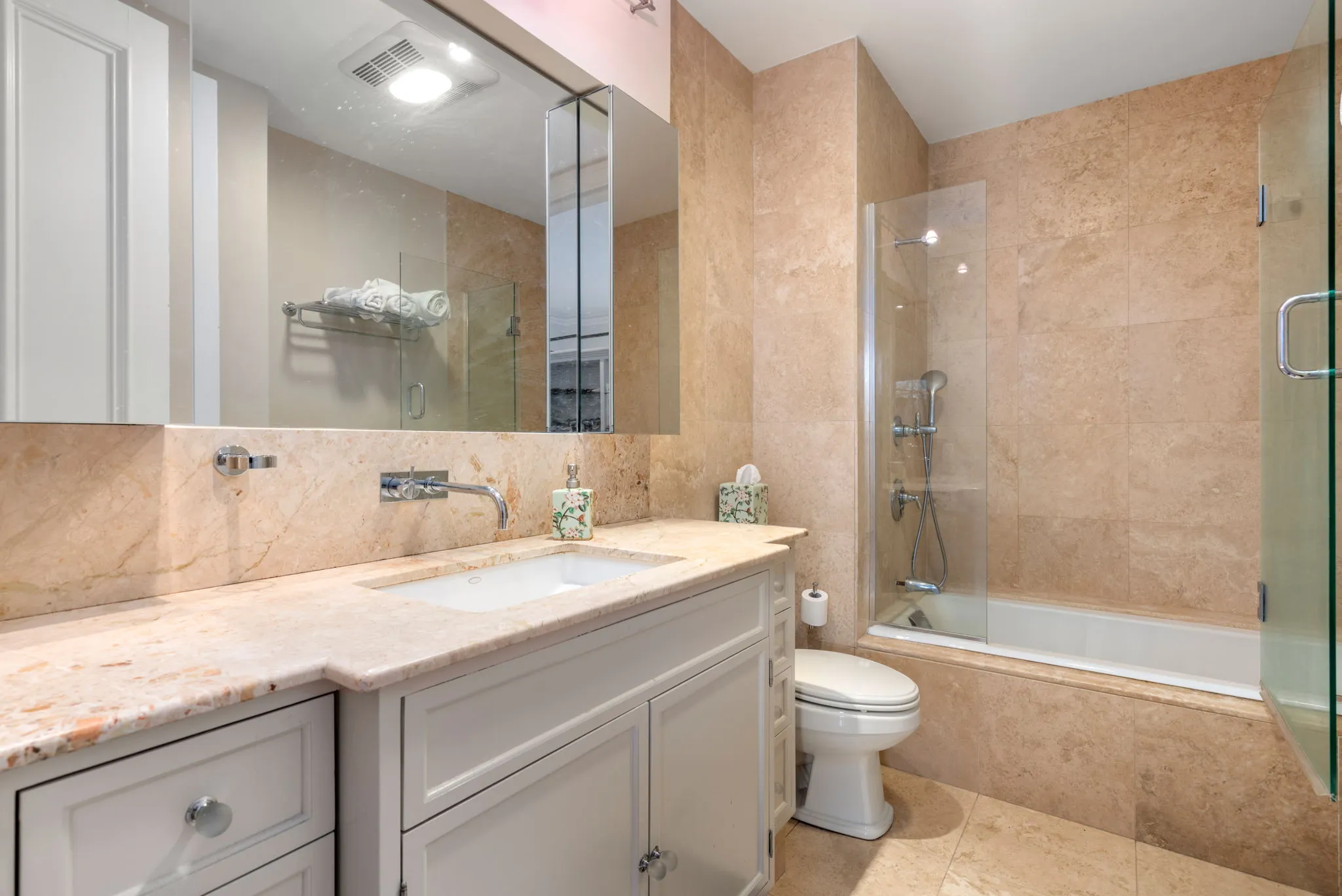 154 Beacon St, Back Bay