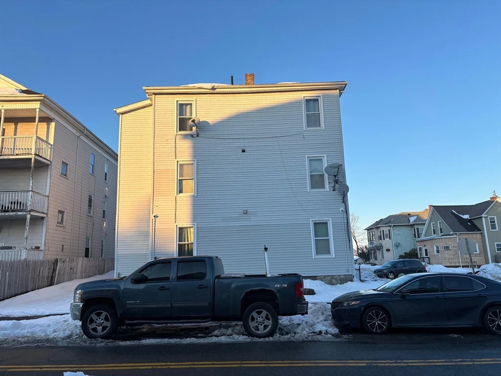 31 S Stowell St, Worcester