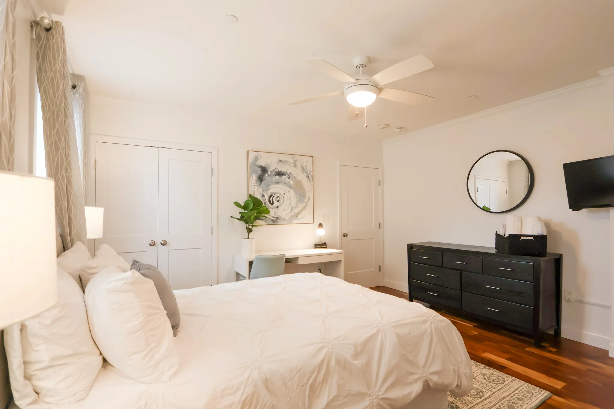 1008 Tremont St, Roxbury