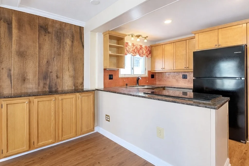 100 Water St, Newburyport