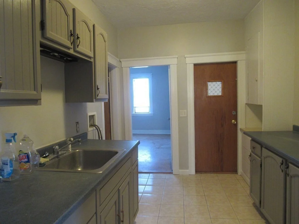 98 Brookline St, Webster Square