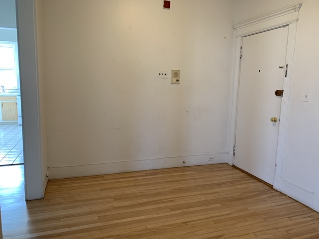 2.5 bed, 1 bath apartment for rent at 5 Spofford Rd Unit 16, Brighton — photo 7 of 10