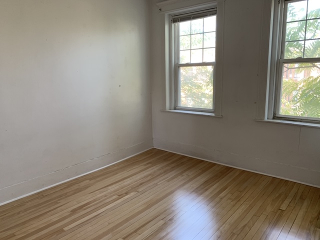 2.5 bed, 1 bath apartment for rent at 5 Spofford Rd Unit 16, Brighton — photo 9 of 10