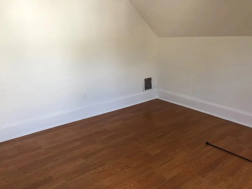 60 Fiske St, Waltham
