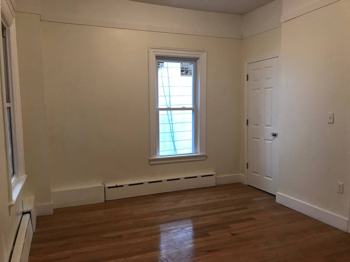 48 Cameron Ave, Teele Square