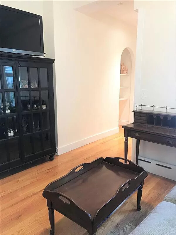 48 Cameron Ave, Teele Square