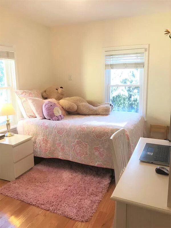 48 Cameron Ave, Teele Square