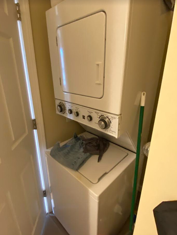 53 Chelsea St, East Boston