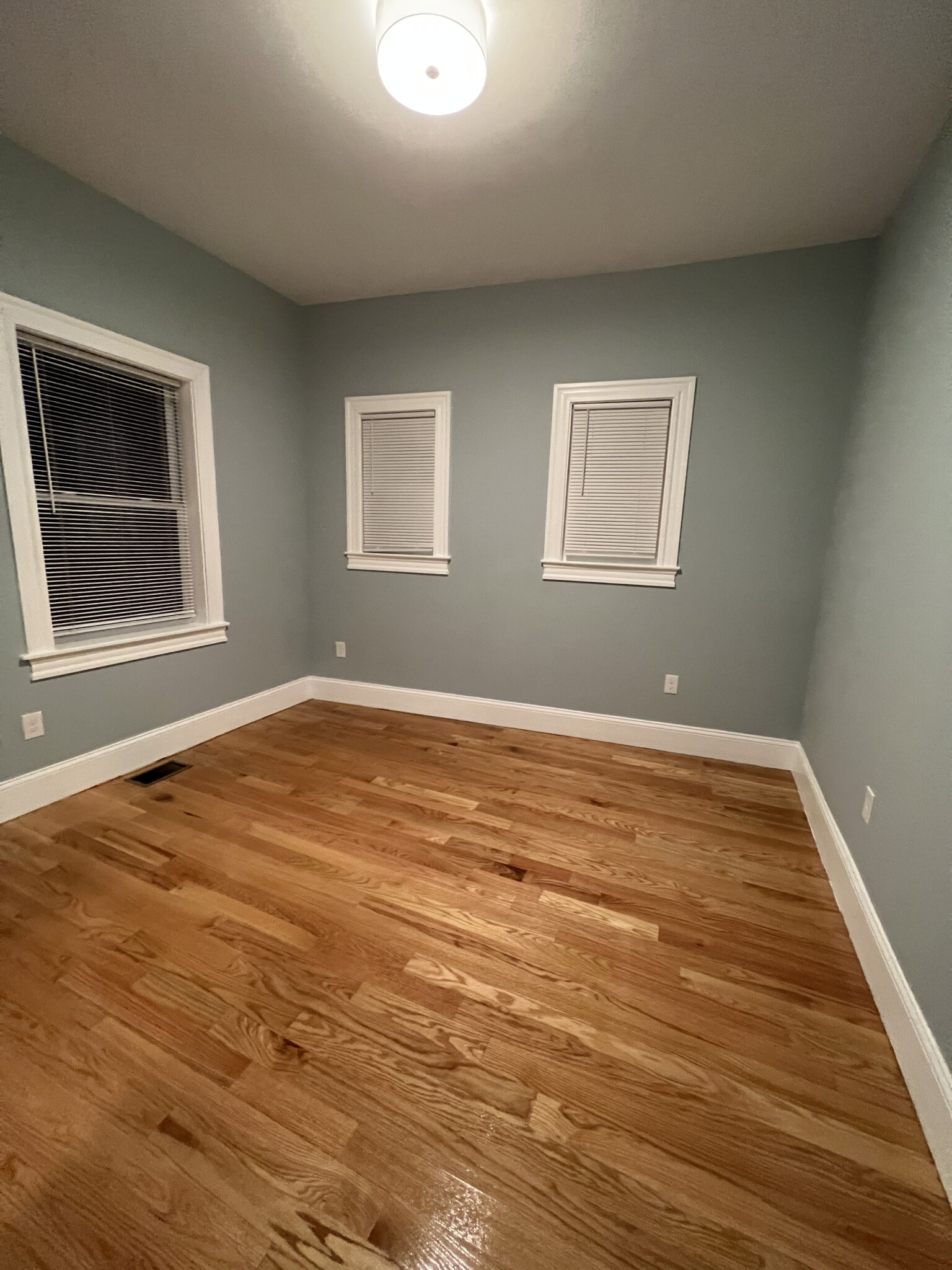 73 Pearl St, East Somerville