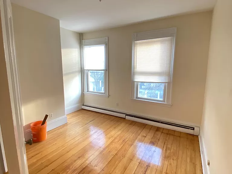 1423 Cambridge St, Mid-Cambridge